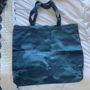 Brand new jcrew camo tote